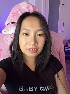 petiteTai online show from 05/13/26, 10:12