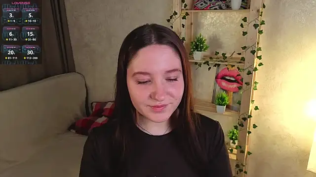 Snapshot of RudyLienna chatting on 06/05/26, 03:13 RudyLienna online show from 06/05/26, 03:13