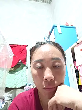 Snapshot of Jinli_01 chatting on 05/15/26, 11:50 Jinli 01 online show from 05/15/26, 11:50