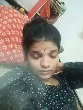 Student garl 1 online show from 06/06/26, 08:13
