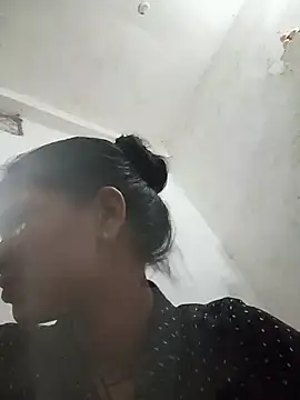 Snapshot of Student_garl_1 chatting on 06/19/26, 12:26 Student garl 1 online show from 06/19/26, 12:26