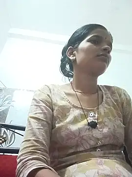 Snapshot of Student_garl_1 chatting on 07/22/26, 11:07 Student garl 1 online show from 07/22/26, 11:07