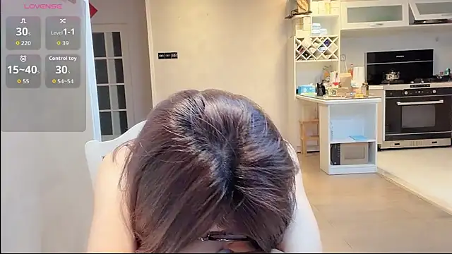 weeeoooo online show from 05/18/26, 08:36