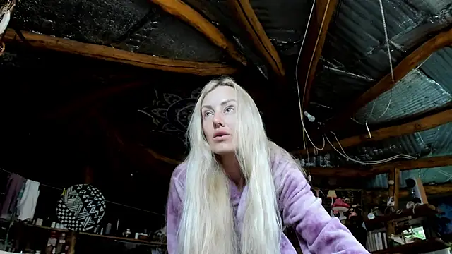 wildforestmuse  online show from 07/11/26, 03:31