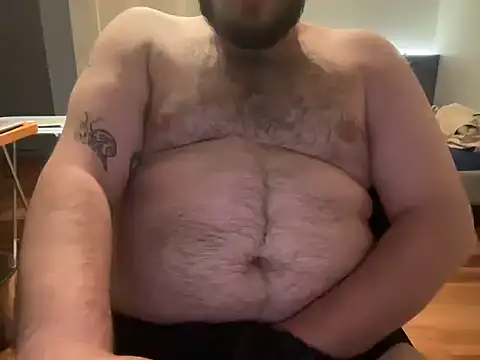 dirtyspitbearwhrrr online show from 06/15/26, 09:50