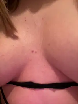naughty vivian online show from 06/13/26, 03:37