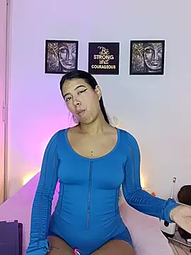 Snapshot of Raven_stonee01 chatting on 06/20/26, 12:36 Raven stonee01 online show from 06/20/26, 12:36