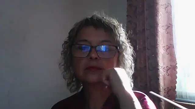 Snapshot of ElizabethGorden chatting on 07/05/26, 05:25 ElizabethGorden online show from 07/05/26, 05:25