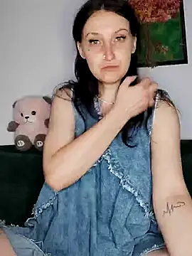 Goddessm00n1 online show from 05/29/26, 11:25