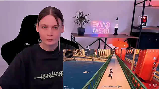 Nessi Villain online show from 05/22/26, 01:28