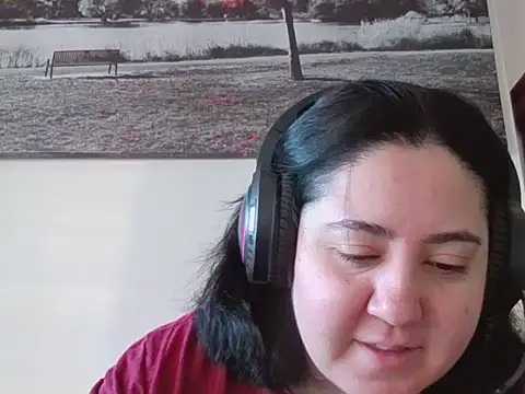 IsabellaJacobs online show from 05/07/26, 03:56