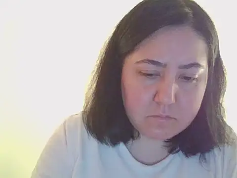 IsabellaJacobs online show from 05/19/26, 04:35