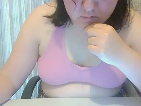 IsabellaJacobs online show from 05/20/26, 04:24