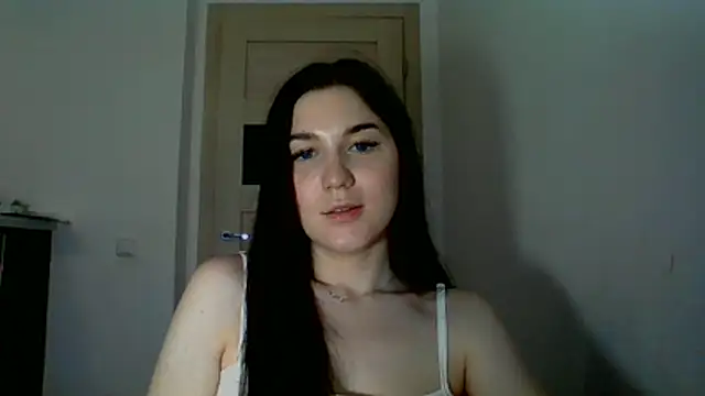 Katiee Foxi online show from 06/15/26, 06:43