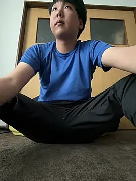 YuuYuu 010 online show from 06/07/26, 09:07