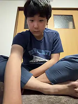YuuYuu 010 online show from 06/11/26, 02:04