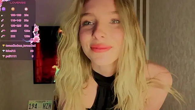 NikkiNicoleNyx online show from 05/11/26, 04:04