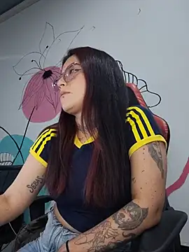 Snapshot of marita_ chatting on 07/03/26, 11:33 marita online show from 07/03/26, 11:33