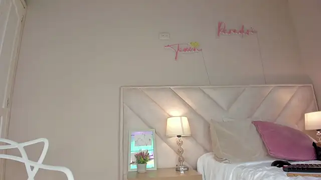 hannah  stp online show from 08/05/26, 06:44