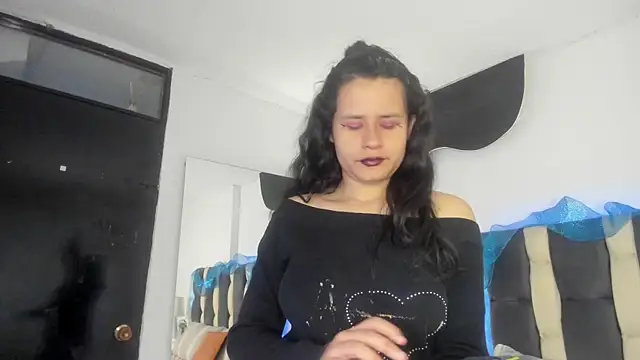 valery-hott-gb online show from 07/11/26, 07:05