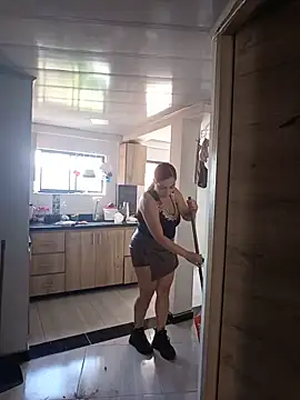 Tumilf online show from 06/21/26, 03:25