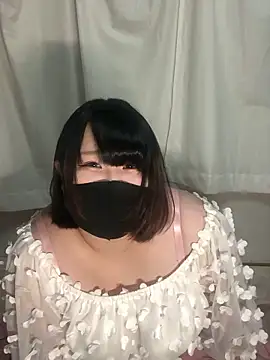 Snapshot of shino_n642 chatting on 05/19/26, 03:07 shino n642 online show from 05/19/26, 03:07