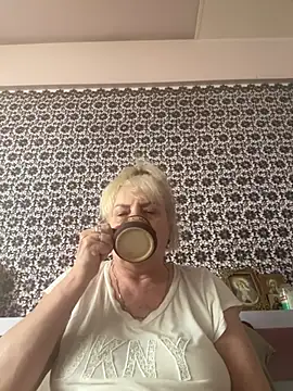 AnastasiaGrey777 online show from 06/29/26, 05:03