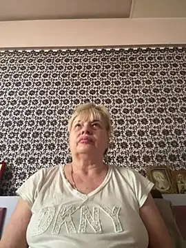 AnastasiaGrey777 online show from 07/04/26, 04:07