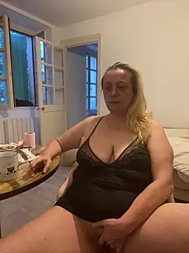 Melinastarr88 online show from 06/09/26, 04:13