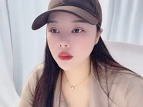 Snapshot of Qingqing19 chatting on 05/22/26, 02:19 Qingqing19 online show from 05/22/26, 02:19