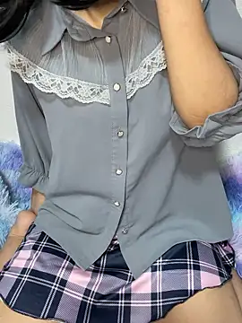 Snapshot of aya_chan00 chatting on 06/21/26, 11:18 aya chan00 online show from 06/21/26, 11:18