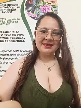 VANESSA  28 online show from 05/25/26, 04:02