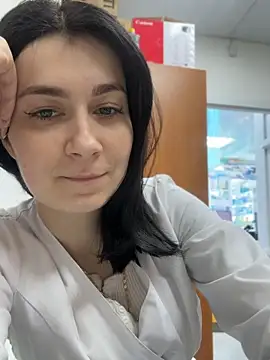 Snapshot of MissElya chatting on 06/02/26, 02:08 MissElya online show from 06/02/26, 02:08