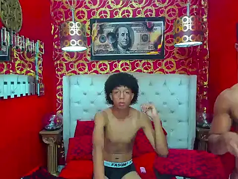 Snapshot of skinny20boy chatting on 06/20/26, 01:09 skinny20boy online show from 06/20/26, 01:09