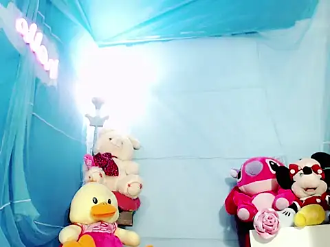 Snapshot of lilith-12 chatting on 05/28/26, 02:53 lilith-12 online show from 05/28/26, 02:53