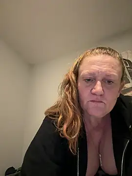 Snapshot of Kellilyn10 chatting on 06/14/26, 02:24 Kellilyn10 online show from 06/14/26, 02:24