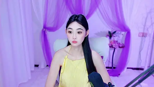 Snapshot of Tili_Lucky chatting on 05/21/26, 12:28 Tili Lucky online show from 05/21/26, 12:28