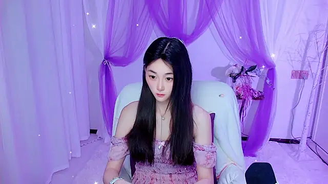 Tili Lucky online show from 06/24/26, 01:15