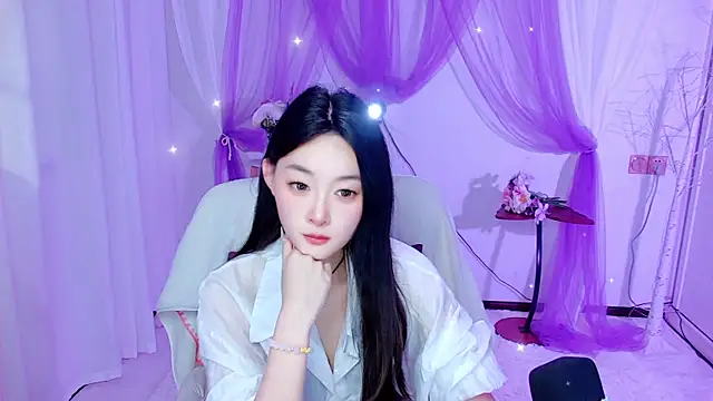 Tili Lucky online show from 07/22/26, 12:46
