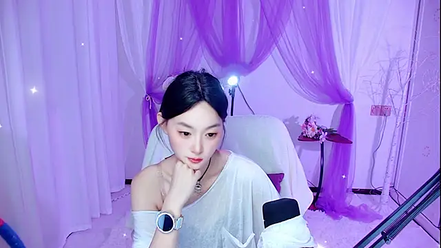Tili Lucky online show from 07/30/26, 01:15
