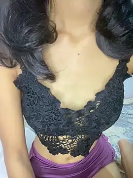 Honey be  online show from 06/18/26, 07:19