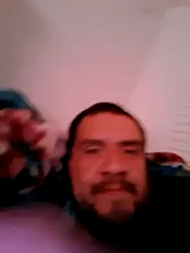 Snapshot of Almircorral2211 chatting on 06/19/26, 07:45 Almircorral2211 online show from 06/19/26, 07:45