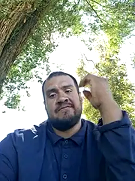 Snapshot of Almircorral2211 chatting on 07/18/26, 11:19 Almircorral2211 online show from 07/18/26, 11:19