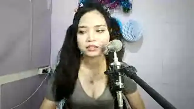 Snapshot of FerminaBoutwell chatting on 05/25/26, 11:16 FerminaBoutwell online show from 05/25/26, 11:16