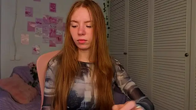 Snapshot of sabelle chatting on 08/07/26, 10:39 sabelle online show from 08/07/26, 10:39