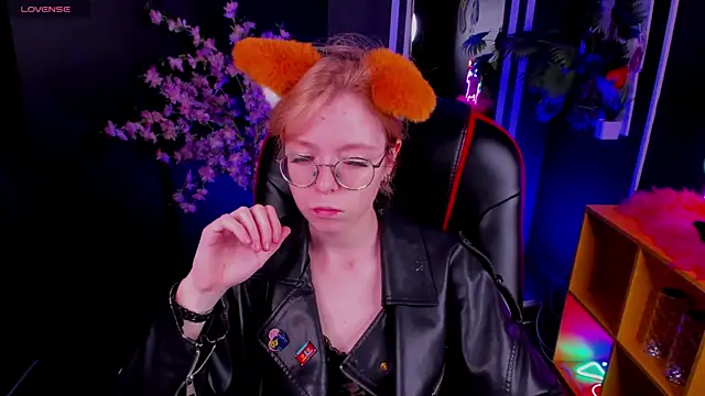 Snapshot of FoxxyyPolly chatting on 07/03/26, 05:14 FoxxyyPolly online show from 07/03/26, 05:14