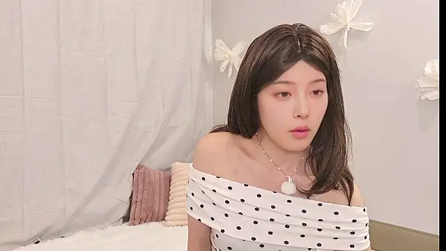 Snapshot of sakura-ch- chatting on 07/21/26, 07:49 sakura-ch- online show from 07/21/26, 07:49