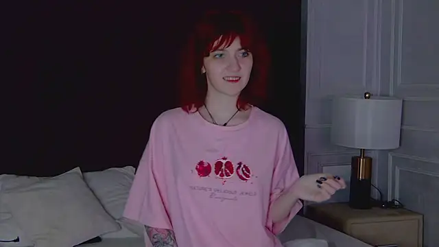 LexiBellee online show from 08/02/26, 06:17