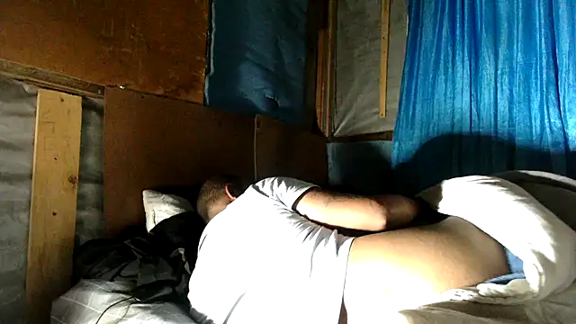 Snapshot of Camodick chatting on 07/04/26, 12:28 Camodick online show from 07/04/26, 12:28