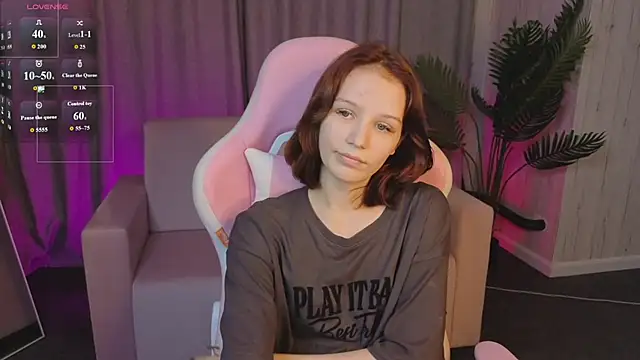 AliceJohansone online show from 06/22/26, 03:25